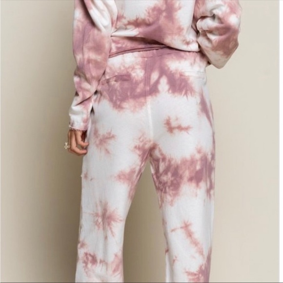 POL - Cozy Tie Dye Wild Berry Splash Joggers - Picture 4 of 8